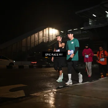 Runner Photo 7734198