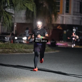 Runner Photo 7734204
