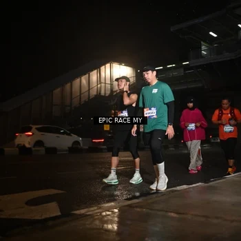 Runner Photo 7734208