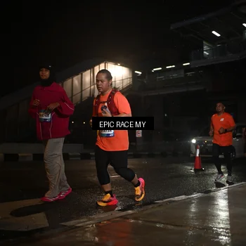 Runner Photo 7734248