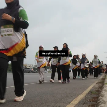Runner Photo 7734276