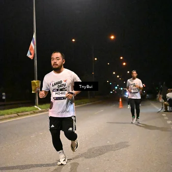 Runner Photo 7734303