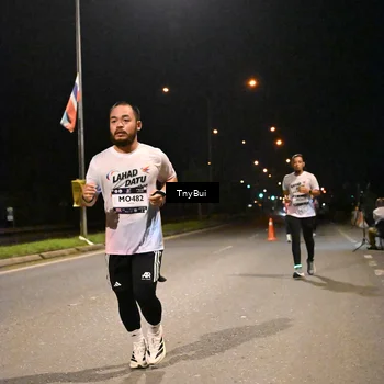 Runner Photo 7734305