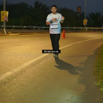 Runner Photo 7734315