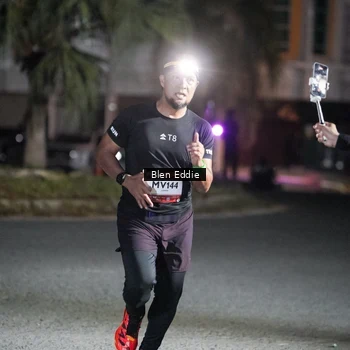 Runner Photo 7734317