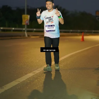 Runner Photo 7734332