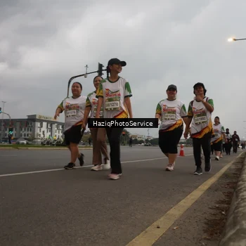 Runner Photo 7734337