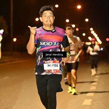 Runner Photo 7734347