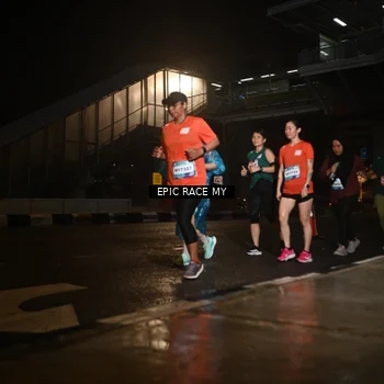 Runner Photo 7734370