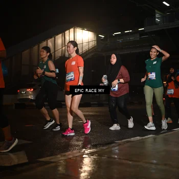 Runner Photo 7734387