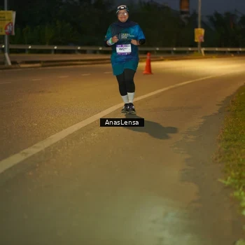 Runner Photo 7734390