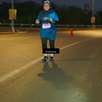 Runner Photo 7734391