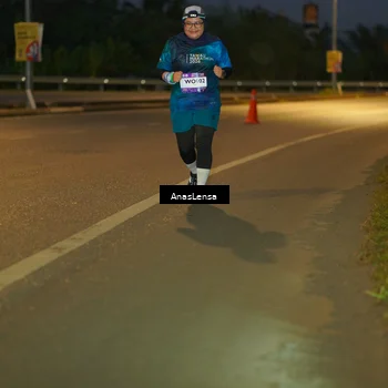 Runner Photo 7734400