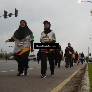 Runner Photo 7734402