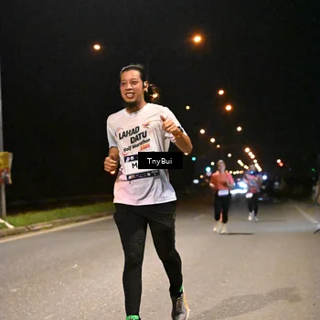 Runner Photo 7734414