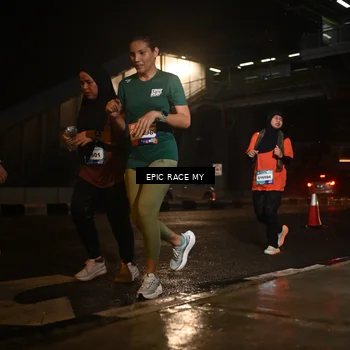 Runner Photo 7734415