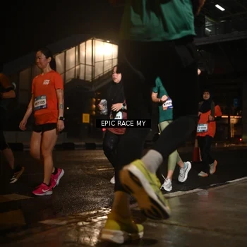 Runner Photo 7734417