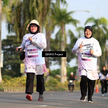 Runner Photo 7734445