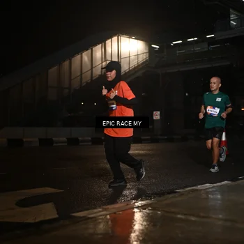 Runner Photo 7734465