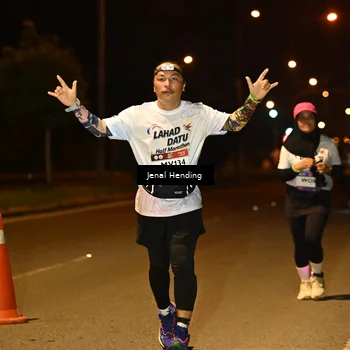 Runner Photo 7734474