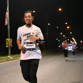 Runner Photo 7734530