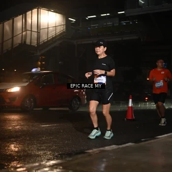 Runner Photo 7734550