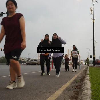 Runner Photo 7734555