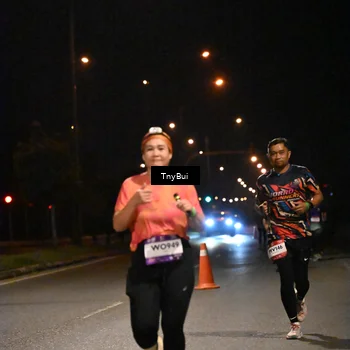 Runner Photo 7734570