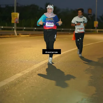 Runner Photo 7734592