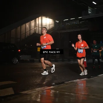 Runner Photo 7734596