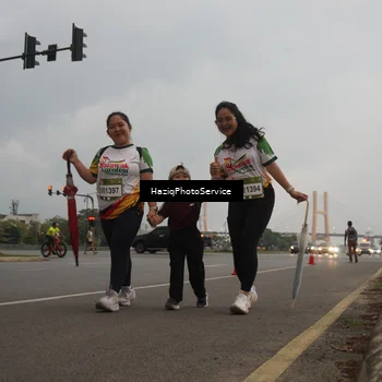 Runner Photo 7734610