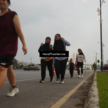Runner Photo 7734642