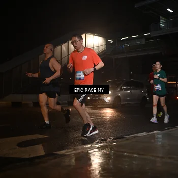 Runner Photo 7734657