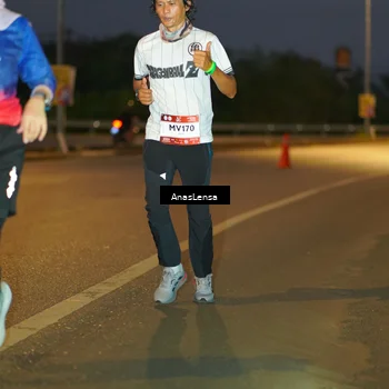Runner Photo 7734660