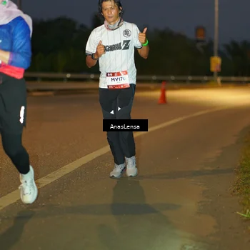 Runner Photo 7734661