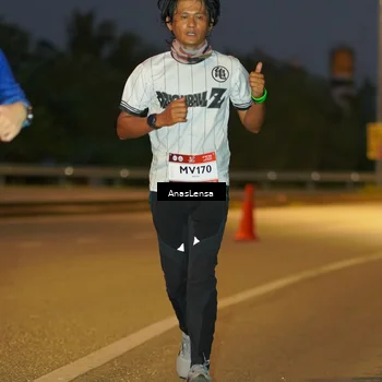 Runner Photo 7734662