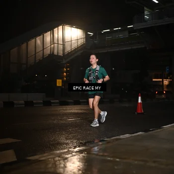 Runner Photo 7734689