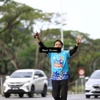 Runner Photo 7734704