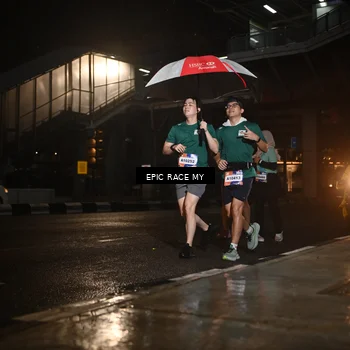 Runner Photo 7734732