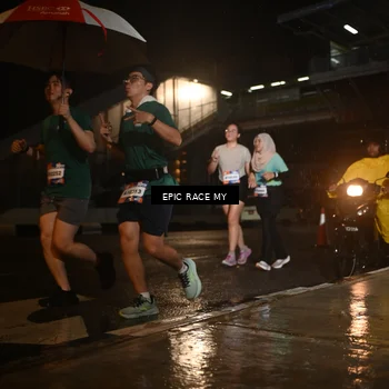 Runner Photo 7734741