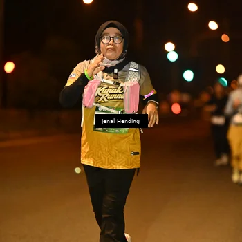 Runner Photo 7734746