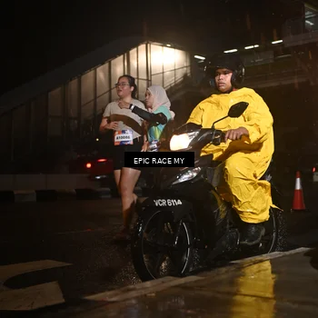 Runner Photo 7734756