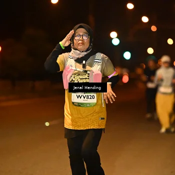 Runner Photo 7734777