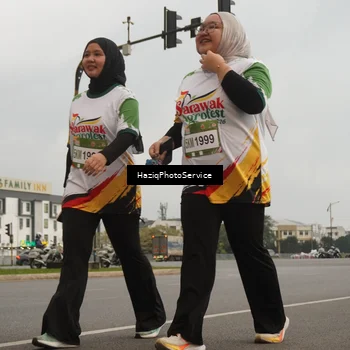 Runner Photo 7734793