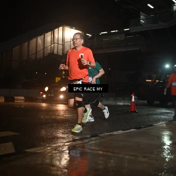Runner Photo 7734840