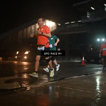 Runner Photo 7734844