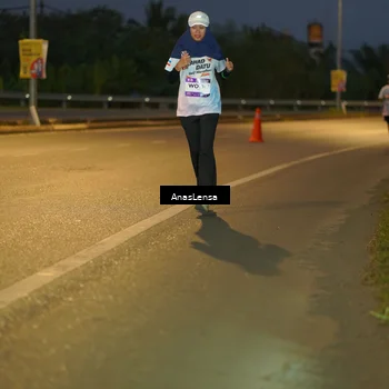 Runner Photo 7734859