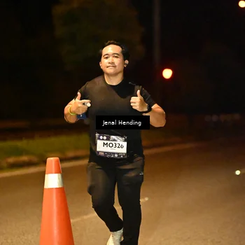 Runner Photo 7734919