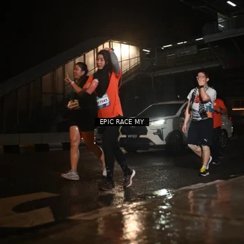 Runner Photo 7734920