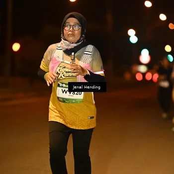 Runner Photo 7734944